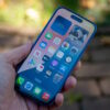 چگونه با تنظیمات مخفی iOS باتری و فضای آیفون را نجات دهیم؟