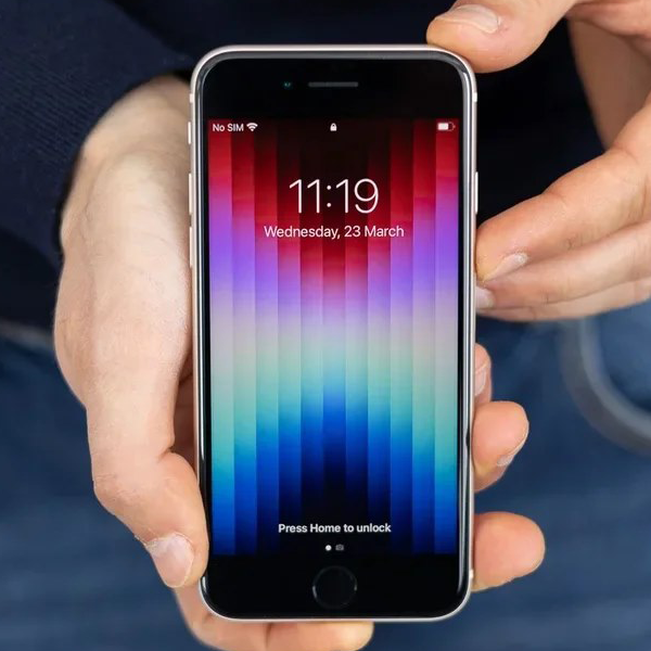 رفع مشکل لمس صفحه آیفون | راهکار نرم‌افزاری و سخت‌افزاری تاچ آیفون